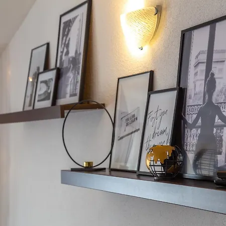 Martina, Vinjani - * Imotski